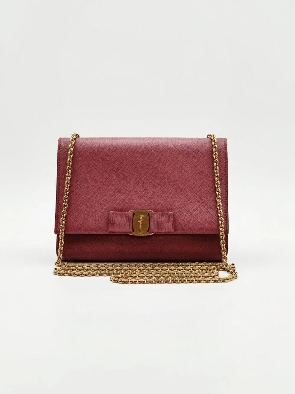 Salvatore Ferragamo Vara Bow Chain Shoulder Bag Red Burgundy Leather Vintage